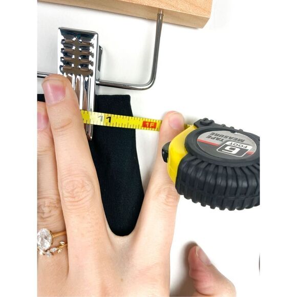 RBX Black Mesh Cross Strap Design 7/8 Leggings - Picture 7 of 10